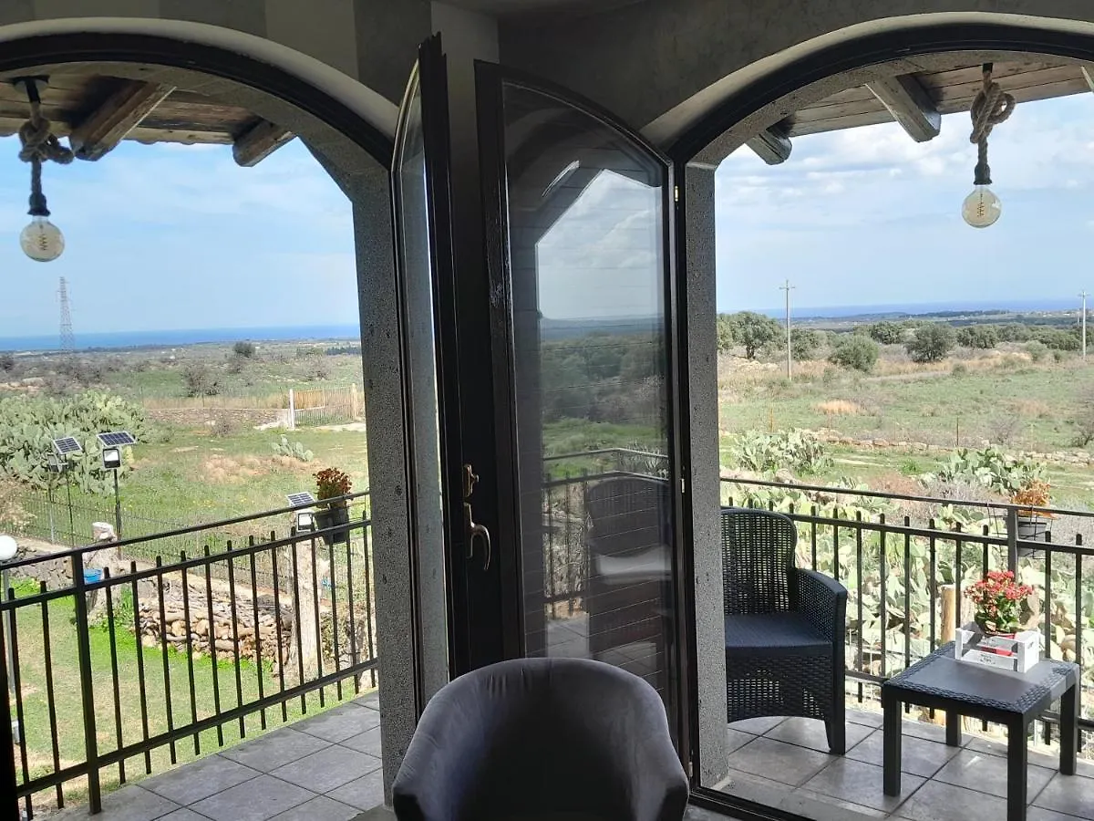 Bed & Breakfast Luxury B&B Le Rocce Villasmundo