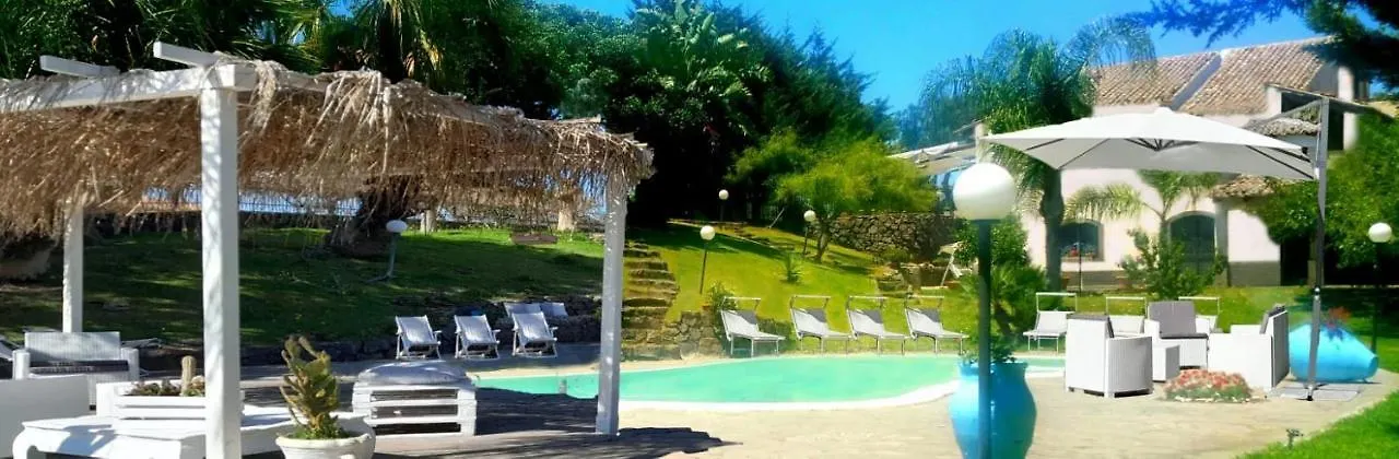 Luxury B&B Le Rocce Villasmundo Bed & Breakfast