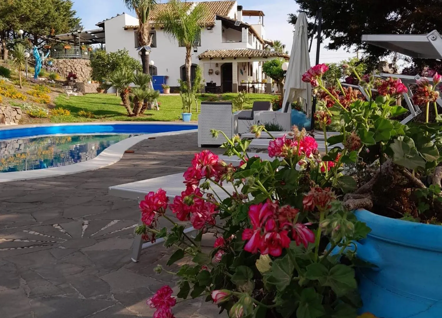 Bed & Breakfast Luxury B&B Le Rocce Villasmundo
