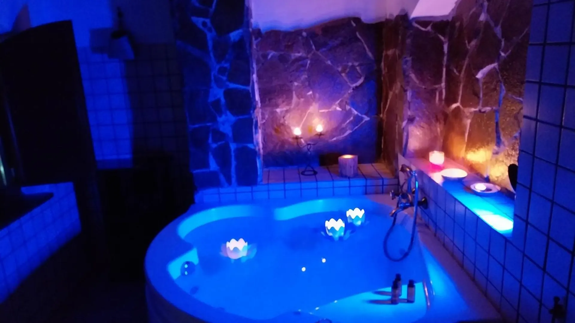 Bed & Breakfast Luxury B&B Le Rocce Villasmundo Italy